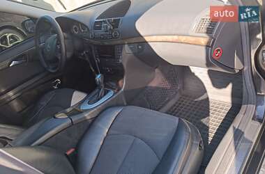 Седан Mercedes-Benz E-Class 2002 в 