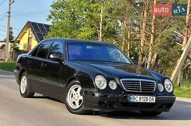 Седан Mercedes-Benz E-Class 2000 в 
