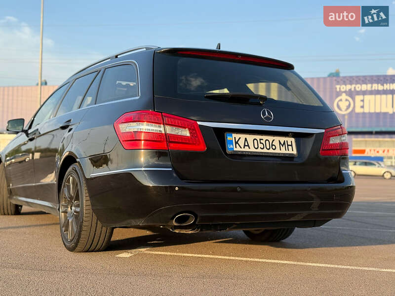 Универсал Mercedes-Benz E-Class 2011 в Ровно