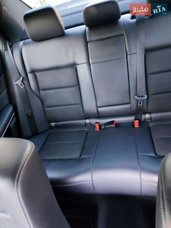 Седан Mercedes-Benz E-Class 2013 в Хмельницком