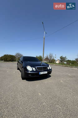 Седан Mercedes-Benz E-Class 2005 в 