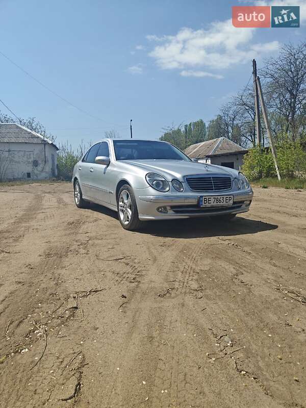 Mercedes-Benz E-Class 2006