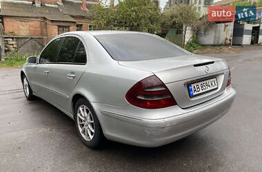 Седан Mercedes-Benz E-Class 2003 в 
