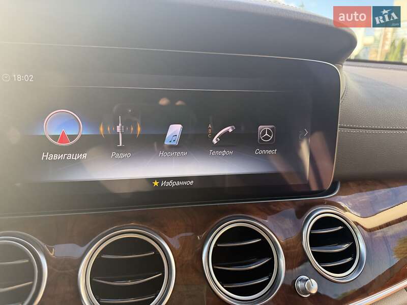 Универсал Mercedes-Benz E-Class 2018 в Киеве