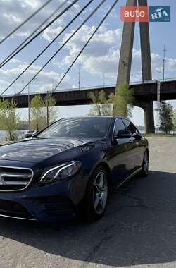 Седан Mercedes-Benz E-Class 2017 в 
