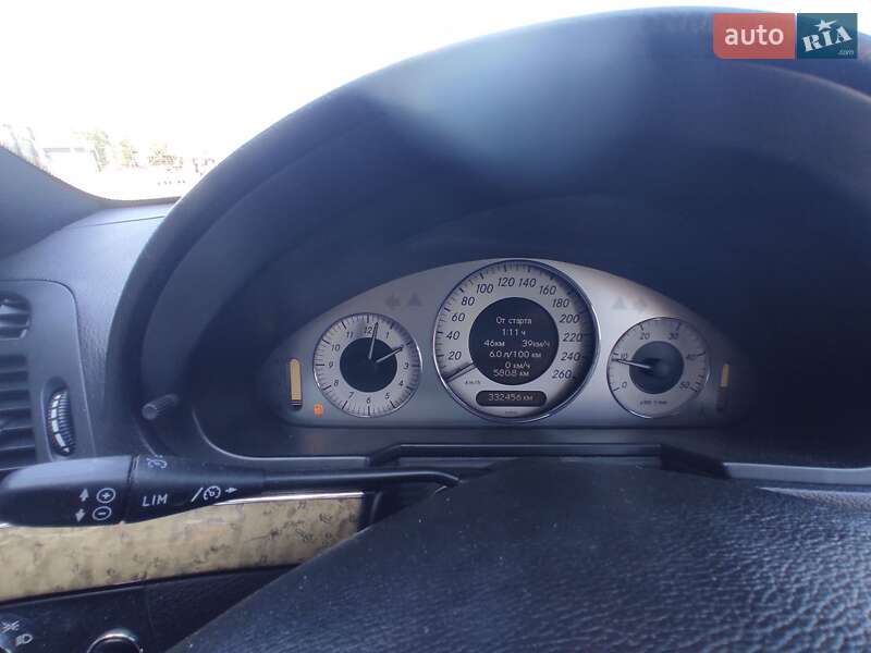 Седан Mercedes-Benz E-Class 2006 в Ивано-Франковске