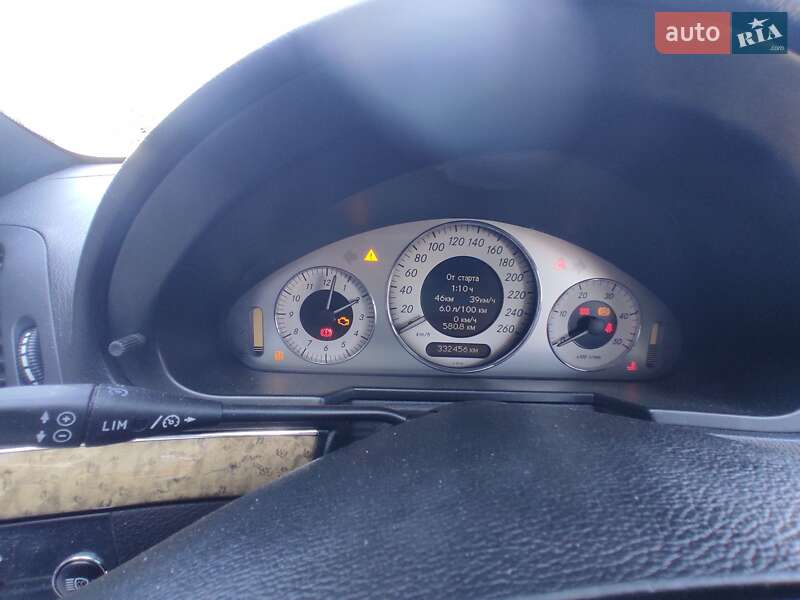Седан Mercedes-Benz E-Class 2006 в Ивано-Франковске