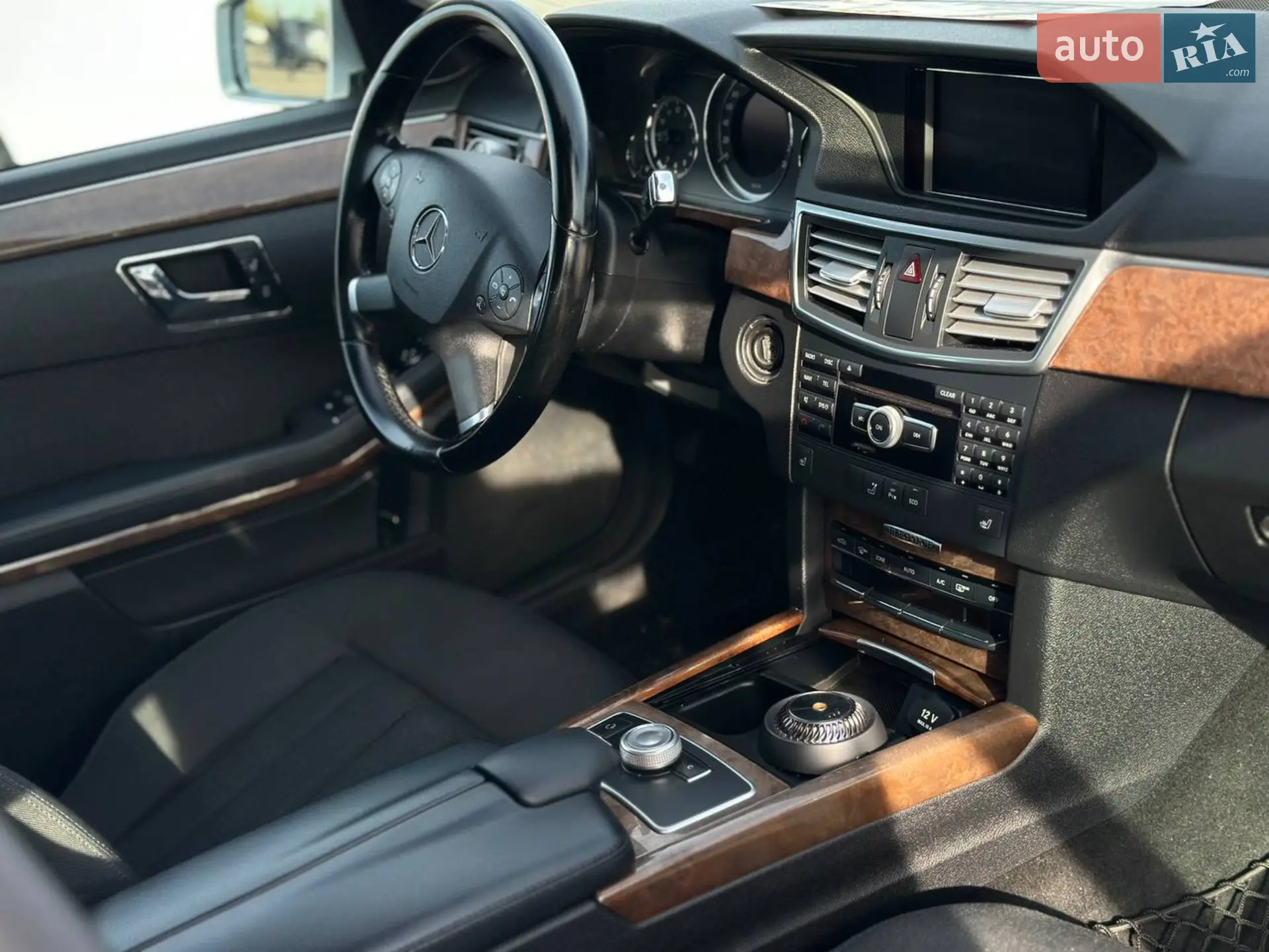2011 Mercedes-Benz E-klasse - мініатюра 11