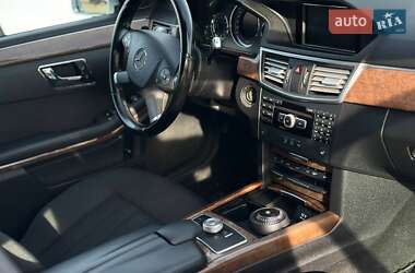 Универсал Mercedes-Benz E-Class 2011 в 