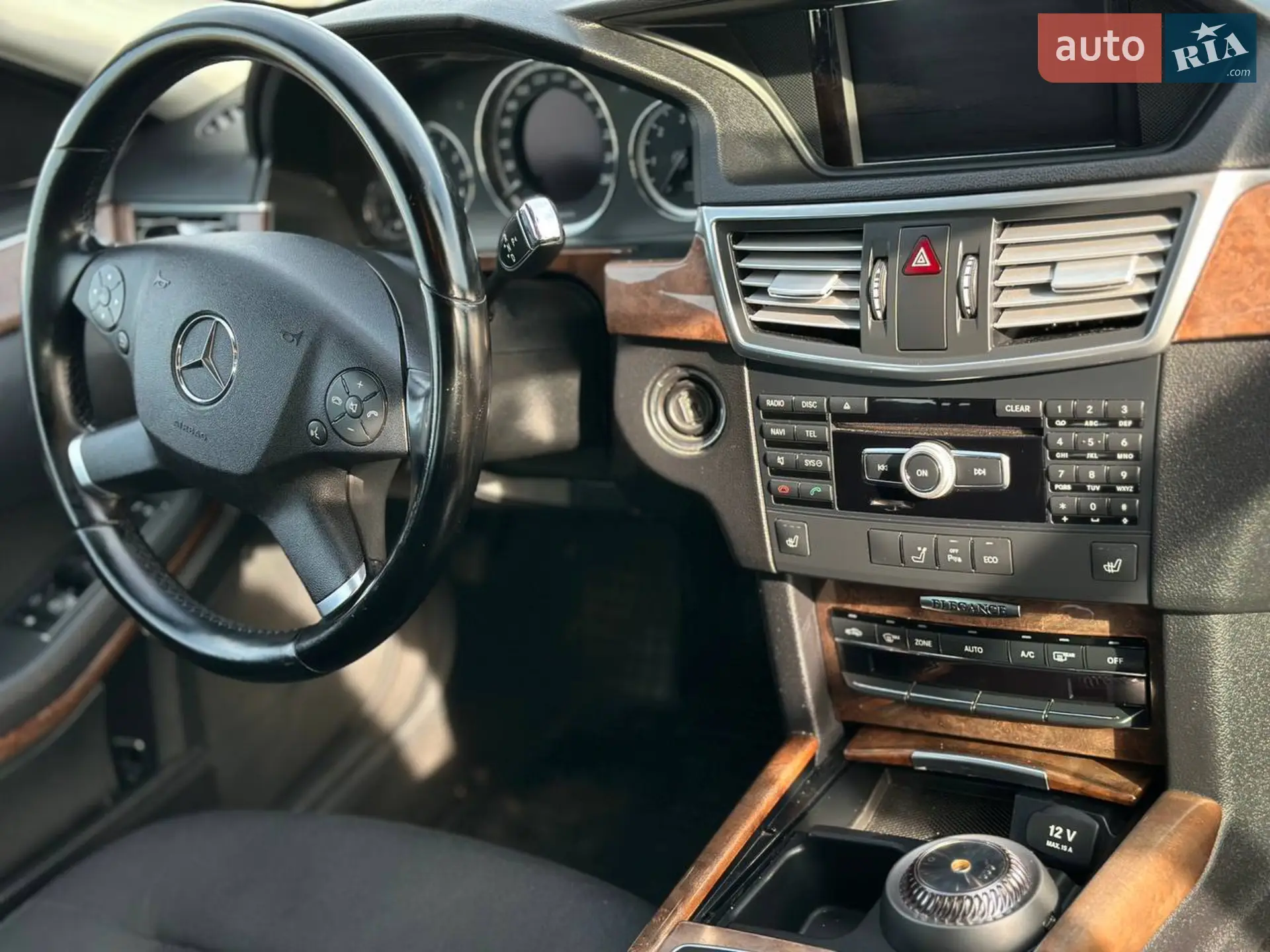 2011 Mercedes-Benz E-klasse - мініатюра 17