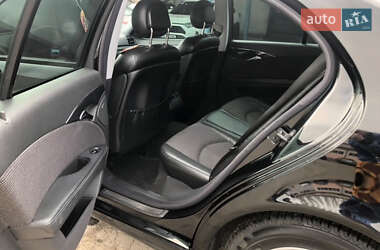Седан Mercedes-Benz E-Class 2003 в 
