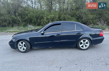 Седан Mercedes-Benz E-Class 2002 в 