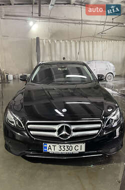 Седан Mercedes-Benz E-Class 2016 в 