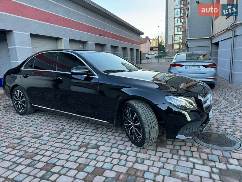 Седан Mercedes-Benz E-Class 2016 в Коломиї фото 23 Седан Mercedes-Benz E-Class 2016 в Коломиї