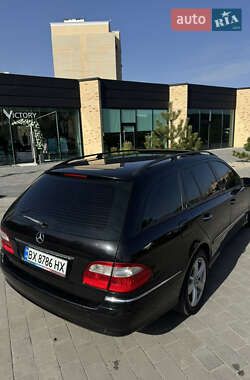 Универсал Mercedes-Benz E-Class 2005 в 