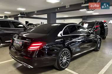 Седан Mercedes-Benz E-Class 2018 в 