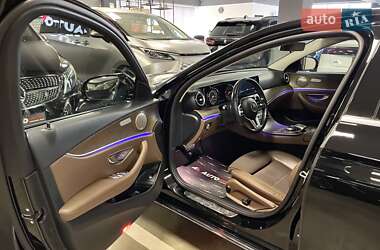 Седан Mercedes-Benz E-Class 2018 в 