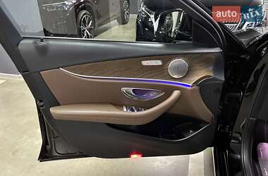 Седан Mercedes-Benz E-Class 2018 в 