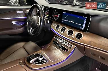 Седан Mercedes-Benz E-Class 2018 в 