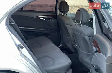 Седан Mercedes-Benz E-Class 2003 в 
