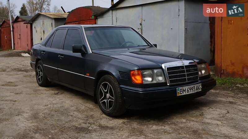 Mercedes-Benz E-Class 1994