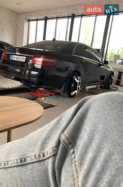 Седан Mercedes-Benz E-Class 2012 в 