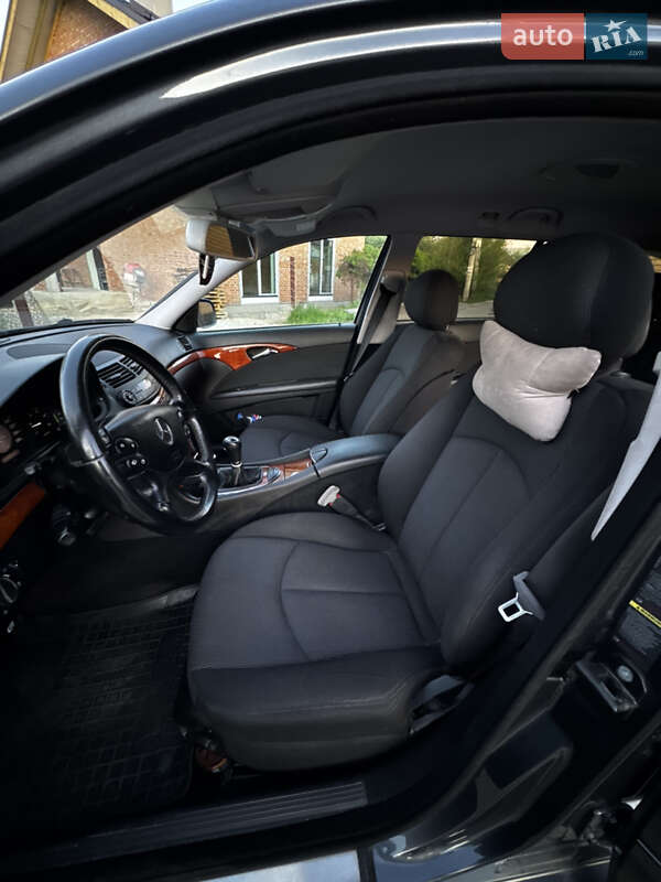 Универсал Mercedes-Benz E-Class 2009 в Львове