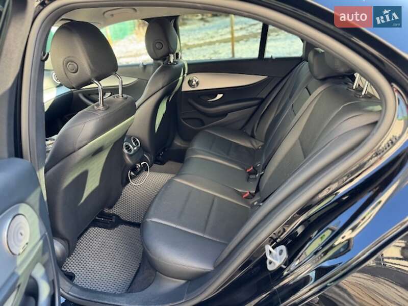 Седан Mercedes-Benz E-Class 2019 в Киеве