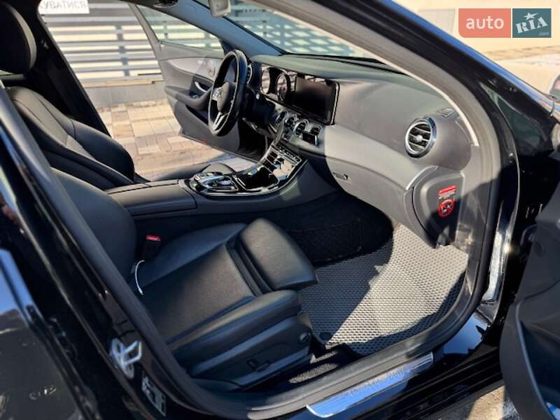 Седан Mercedes-Benz E-Class 2019 в Киеве