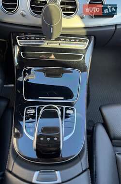 Седан Mercedes-Benz E-Class 2019 в 