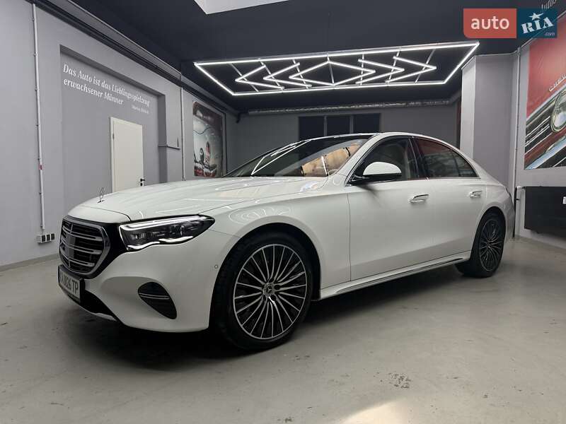Седан Mercedes-Benz E-Class 2024 в Киеве