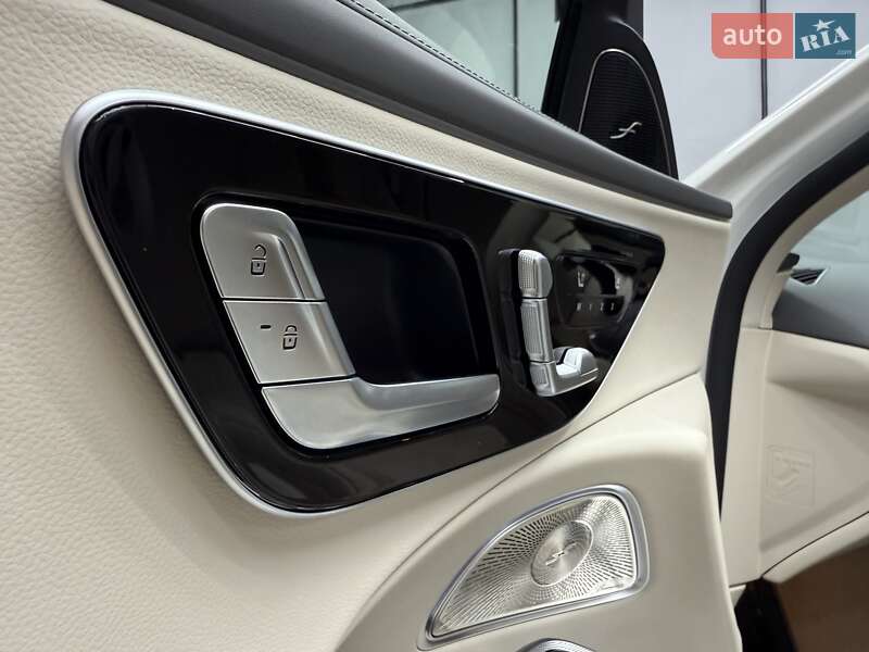 Седан Mercedes-Benz E-Class 2024 в Киеве