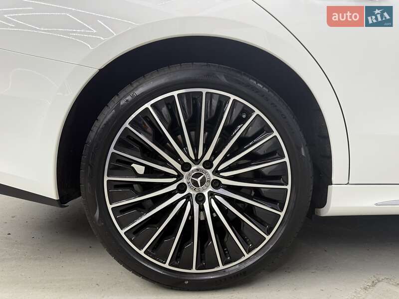 Седан Mercedes-Benz E-Class 2024 в Киеве