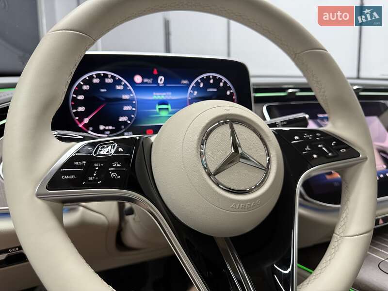 Седан Mercedes-Benz E-Class 2024 в Киеве