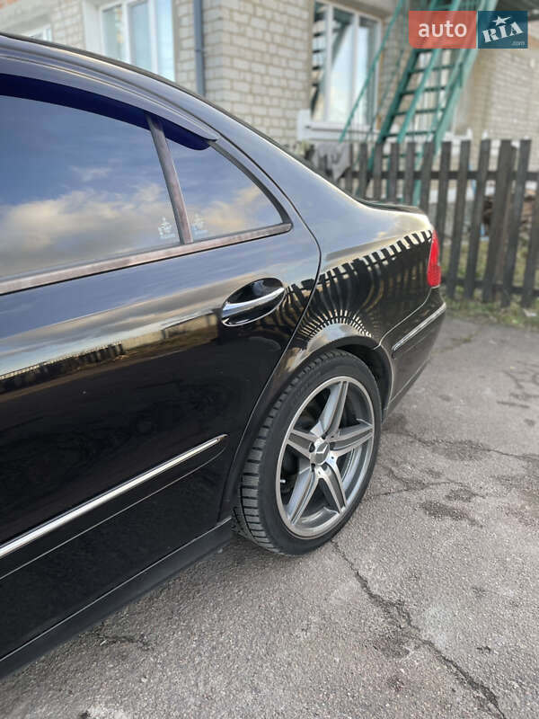 Седан Mercedes-Benz E-Class 2006 в Житомирі