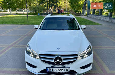 Седан Mercedes-Benz E-Class 2015 в 