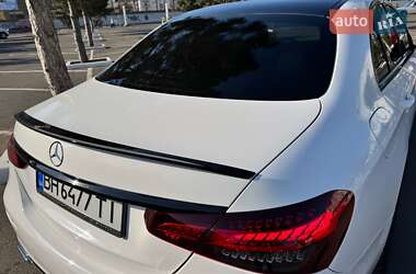 Седан Mercedes-Benz E-Class 2022 в 