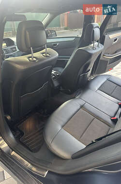 Седан Mercedes-Benz E-Class 2009 в 