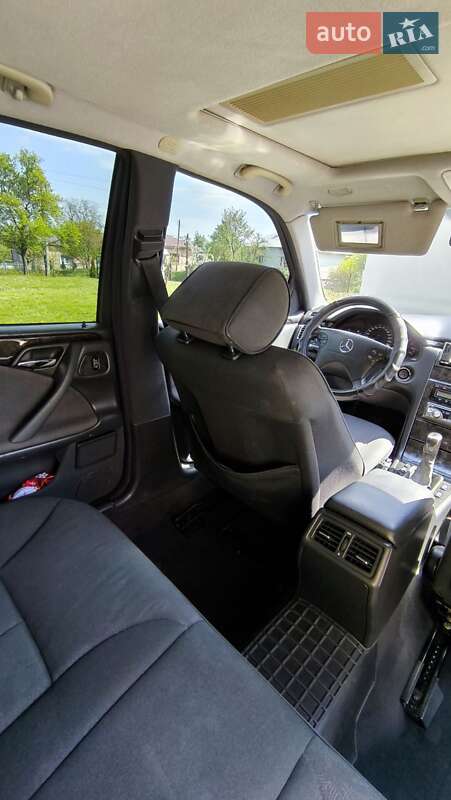 Седан Mercedes-Benz E-Class 2001 в Бориславе