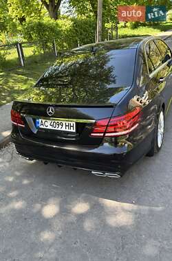 Седан Mercedes-Benz E-Class 2015 в 