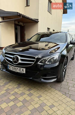 Седан Mercedes-Benz E-Class 2013 в Львове