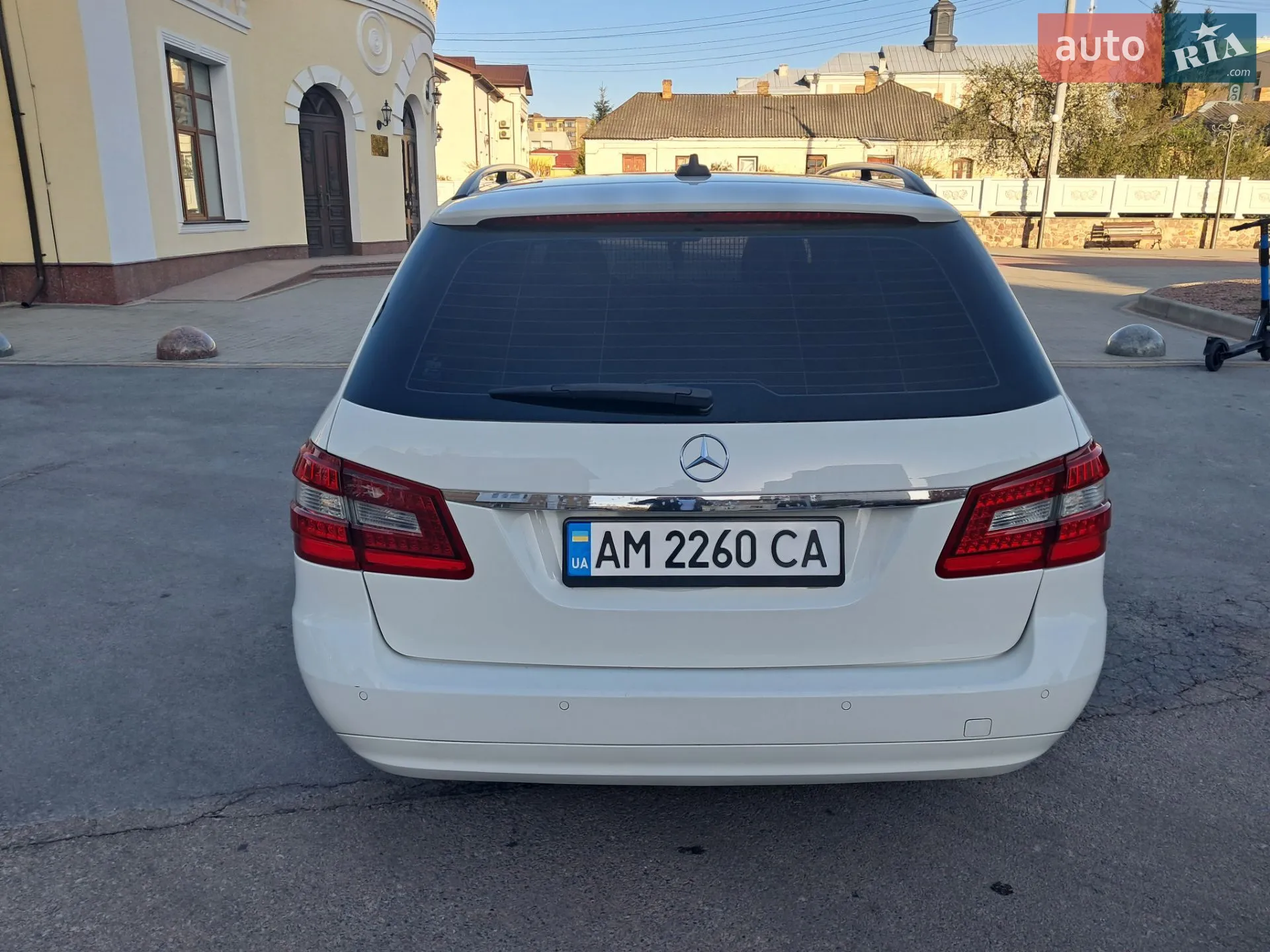 2011 Mercedes-Benz E-klasse - мініатюра 3