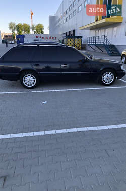 Універсал Mercedes-Benz E-Class 1996 в 