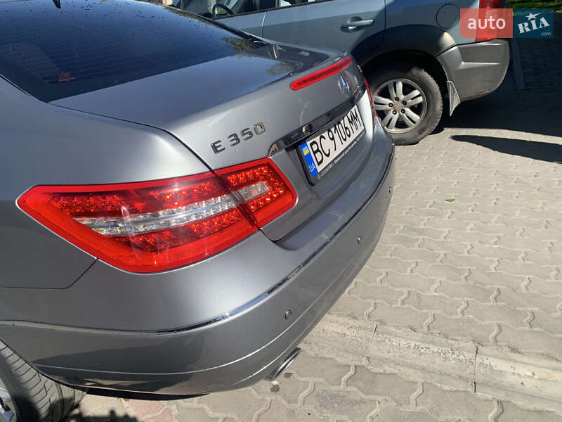 Купе Mercedes-Benz E-Class 2011 в Львові