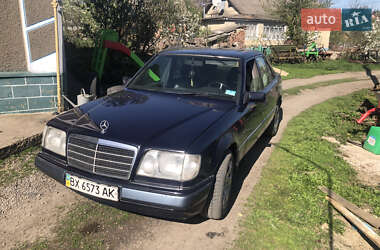 Седан Mercedes-Benz E-Class 1998 в Хмельницком