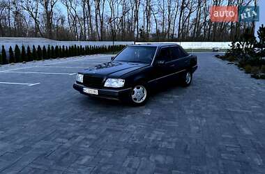 Седан Mercedes-Benz E-Class 1993 в Луцке