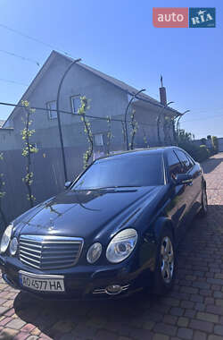 Седан Mercedes-Benz E-Class 2007 в 
