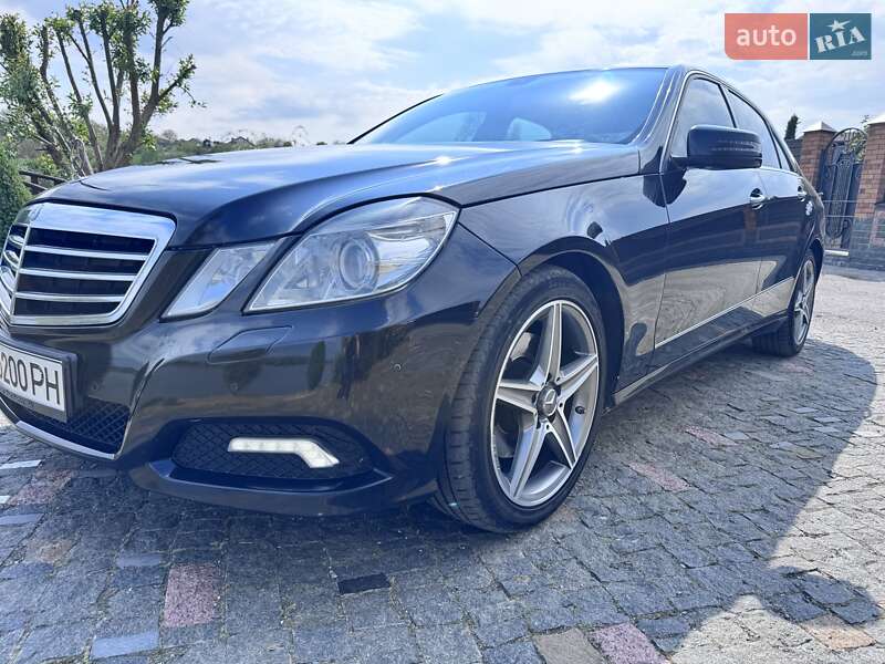 Mercedes-Benz E-Class 2009