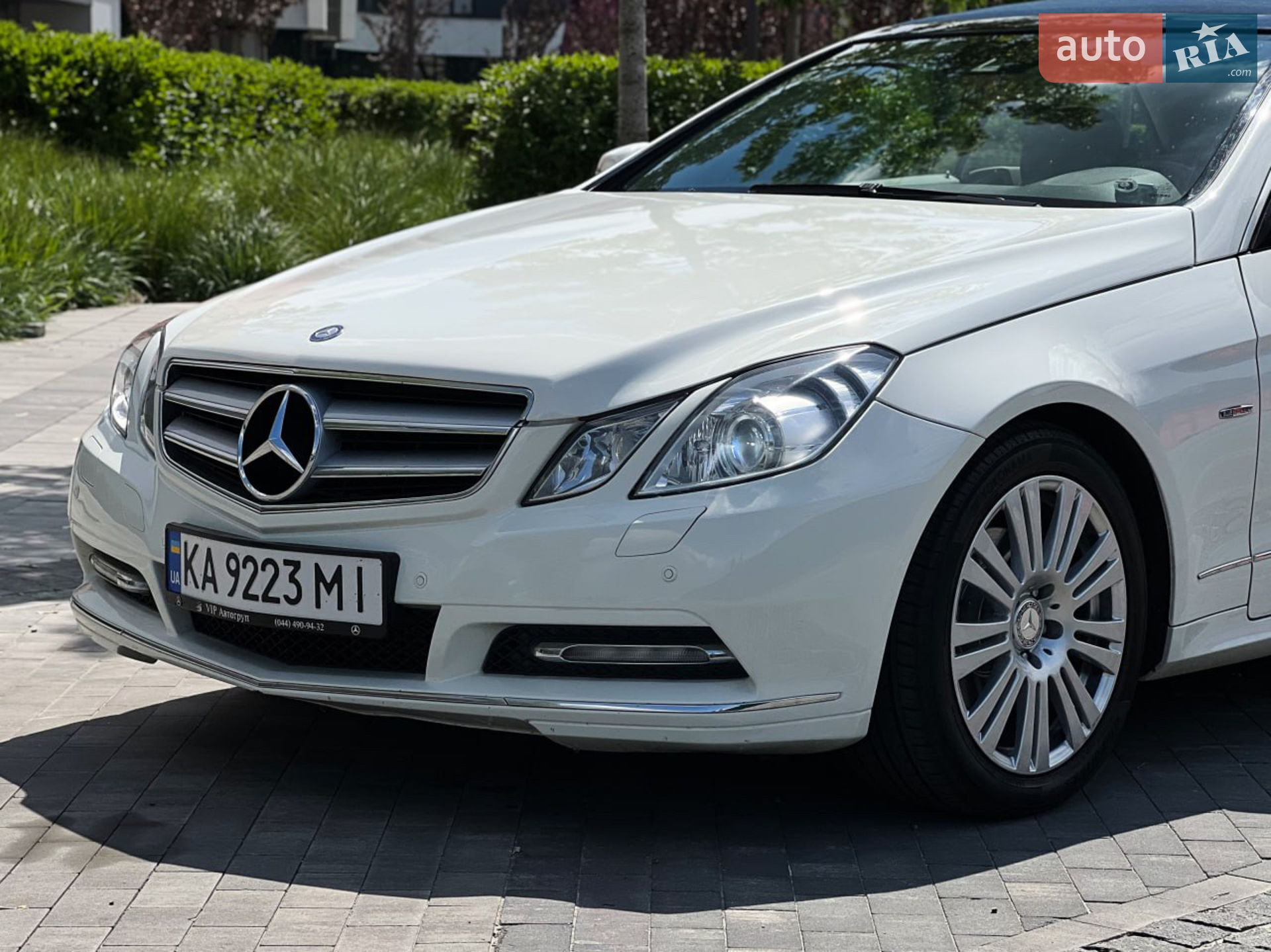 2011 Mercedes-Benz E-klasse - мініатюра 12