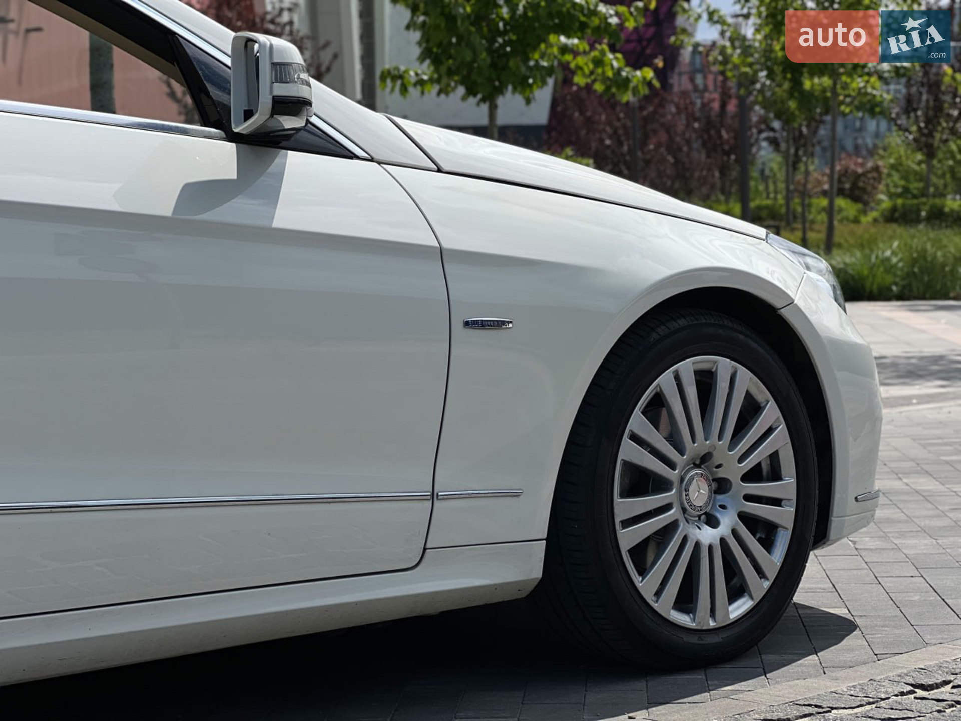 2011 Mercedes-Benz E-klasse - мініатюра 17